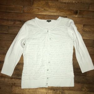 Eddie Bauer size M cardigan